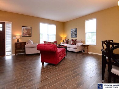 2105 S River Rock Dr, Papillion, NE 68046 - photo 4