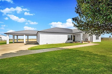 7920 N2760 Rd, Waurika, OK 73573 - photo 4