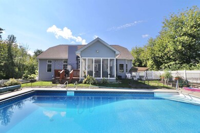 933 E Meadow Cir, Edgerton, WI 53534 - photo 3