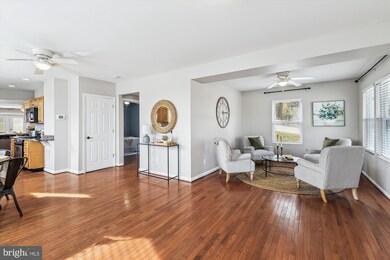 2 Holmes Ave, Catonsville, MD 21228 - photo 5