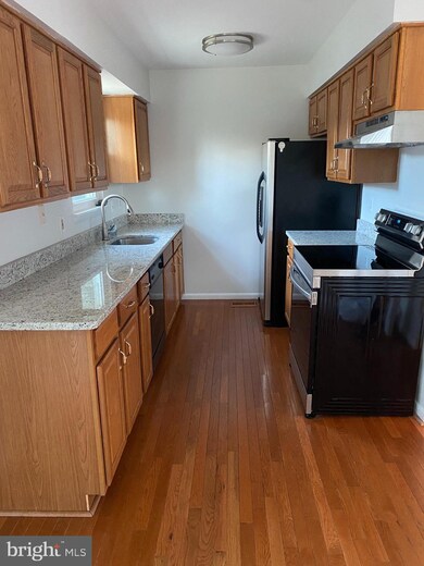 11713 Summer Oak Dr, Germantown, MD 20874 - photo 6