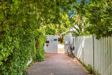 717 Fleming St, Key West