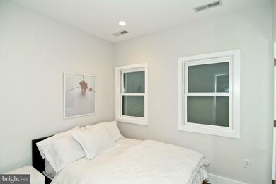 1432 Monroe St NW unit 2, Washington, DC 20010 - photo 6