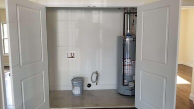 19 Canterbury Ave unit B, Staten Island, NY 10314 - photo 4