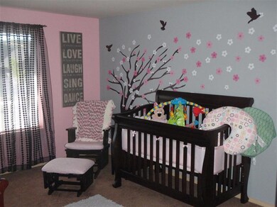 408 N Deanjou Ave, Eagle Point, OR 97524 - photo 6