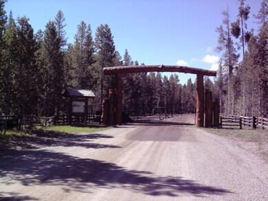 Gate