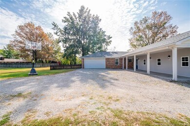 3517 St Joseph Rd, New Albany, IN 47150 - photo 4