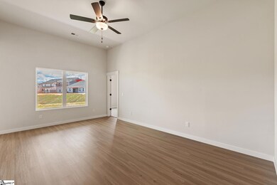 1224 Crested Iris St, Moore, SC 29369 - photo 3