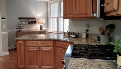 77 Spring Meadow Ln, Hanover, MA 02339 - photo 5