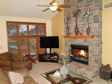 802 Lexington Ln, Batavia, IL 60510 - photo 2