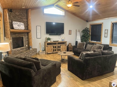 89 Kevins Crossing, Amity, AR 71921 - photo 2