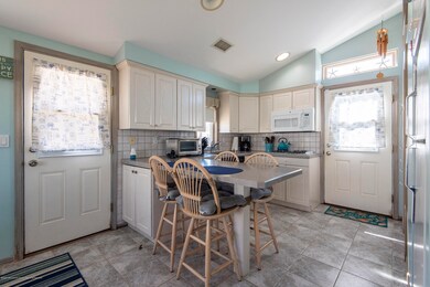 Kitchen_2