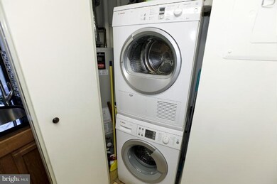 3821 Davis Place NW unit 4, Washington, DC 20007 - photo 2