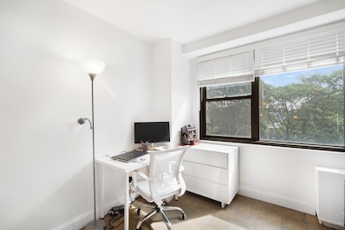 201 St Pauls Ave unit 3W, Jc, Journal Square, NJ 07306 - photo 6