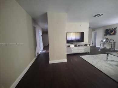 7418 NW 73rd Ave, Tamarac, FL 33321 - photo 5