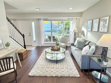 2321 Meadows Ln, Round Lake Beach, IL 60073 - photo 3