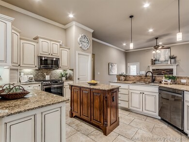 5406 Cooper Ct, Bartlesville, OK 74006 - photo 7