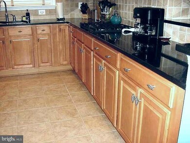 22745 Settlers Trail Terrace unit 15D, Ashburn, VA 20148 - photo 7