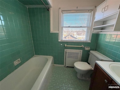 362-366 Preakness Ave, Paterson, NJ 07502 - photo 6