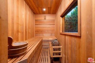 723 N Sierra Dr, Beverly Hills, CA 90210 - photo 7