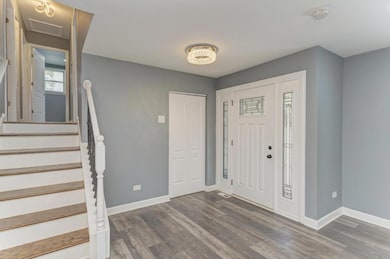 unlisted-address, Bolingbrook, IL 60440 - photo 6