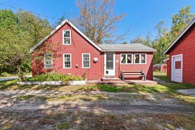 14 Brackett Rd, Wolfeboro, NH 03894 - photo 2