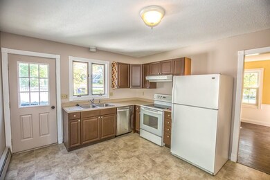 18 Eileen Ln, Enfield, CT 06082 - photo 6