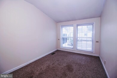 20 S Virginia Ave, Brunswick, MD 21716 - photo 7