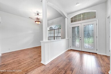 entry, dining room