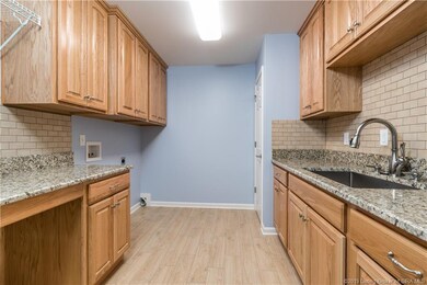 8302 Wooded View Ct, Charlestown, IN 47111 - photo 7