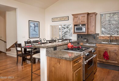 2360-A_OldTrailRd-MLS_07