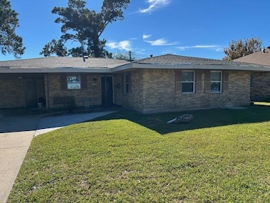 8728 Chaldron St, Metairie, LA 70003 - photo 3