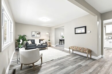 2 1/2 James St, Holyoke, MA 01040 - photo 5