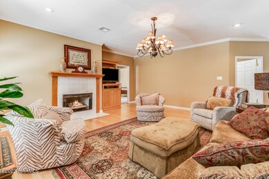 2174 Dustin Morgan Loop-7 (1)