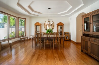 204 E Elm St, Wheaton, IL 60189 - photo 7