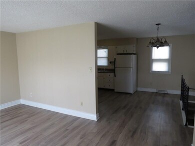 1040 18th St, Columbus, IN 47201 - photo 3