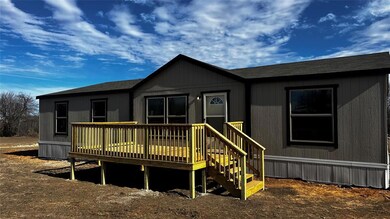 142 Cates Ct, Decatur, TX 76234 - photo 2