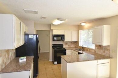 8110 Sunny Ridge Dr, Houston, TX 77095 - photo 5