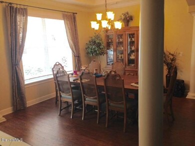 2 dining rm