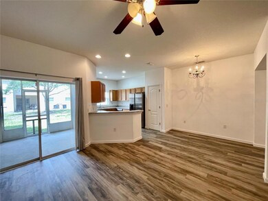 9904 Venetian River Way, Tampa, FL 33619 - photo 4