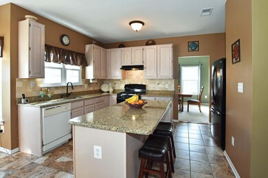 008_Inside Kitchen