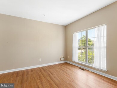 1377 Stoneleigh Ct, Stoney Beach, MD 21226 - photo 7