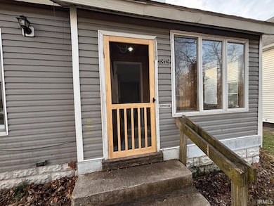 1819 S Scott St, South Bend, IN 46613 - photo 6