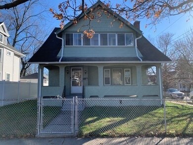 995 Sumner Ave, Springfield, MA 01118 - photo 2