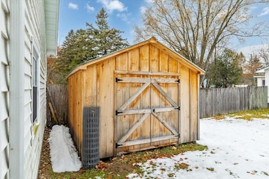 3 Charles St, Swanton, VT 05488 - photo 4