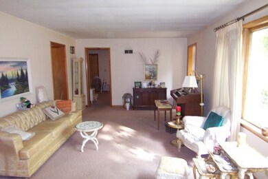 4209 Jerome St, Madison, WI 53716 - photo 6