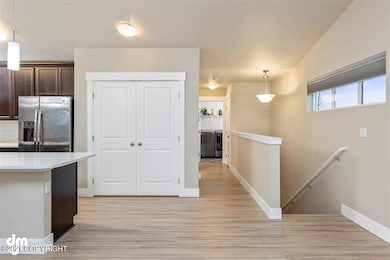 06-Living Room-ELKO3990