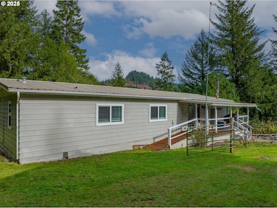 98785 Sitkum Ln, Myrtle Point, OR 97458 - photo 2