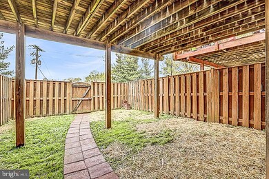 8626 Walcott Ct, Manassas, VA 20111 - photo 5