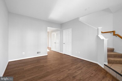 15587 Three Otters Place, Manassas, VA 20112 - photo 3